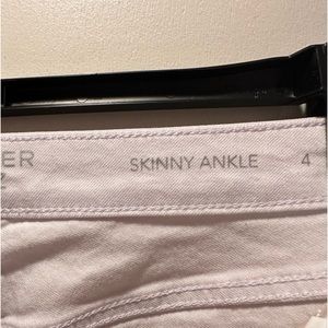 Jennifer Lopez Skinny ankle, size 4